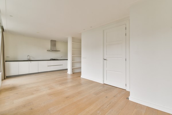 Medium property photo - Volkerakstraat 42-2, 1078 XT Amsterdam